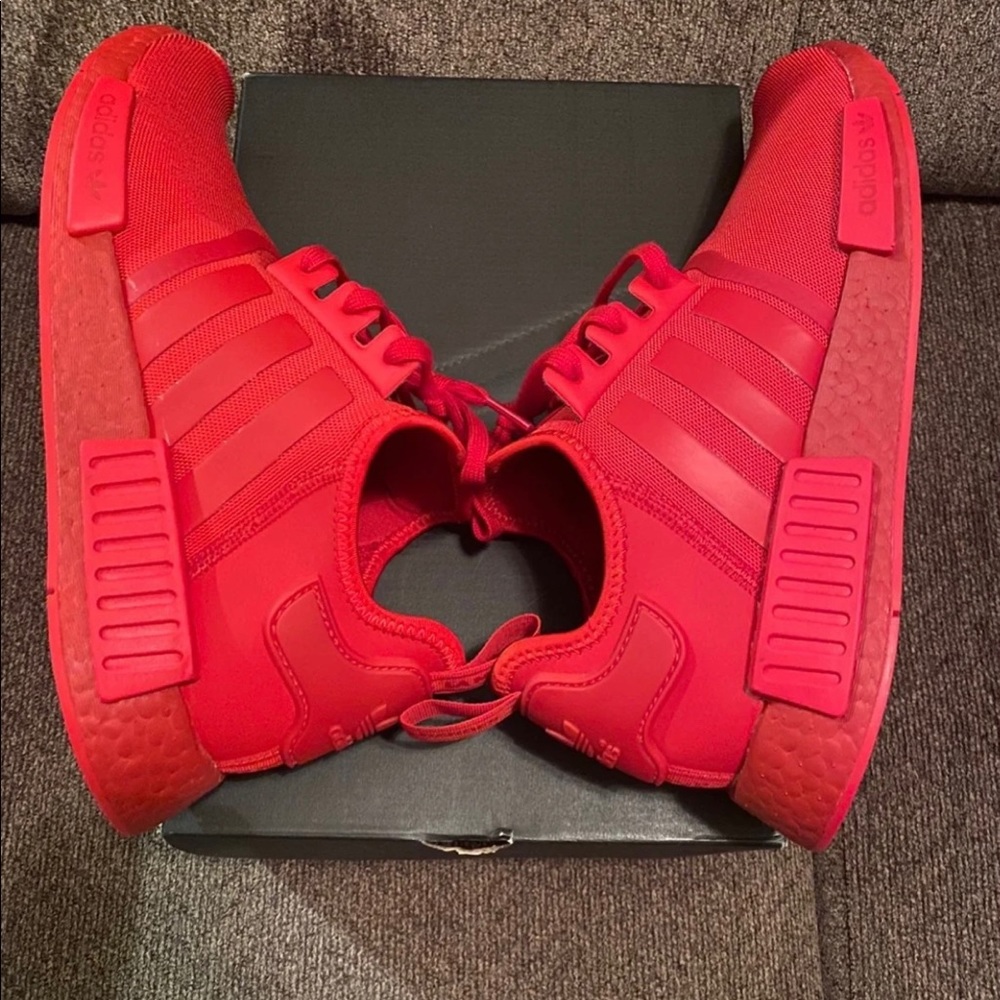 NMD R1 Scarlet FV9017 - Picture 10 of 12